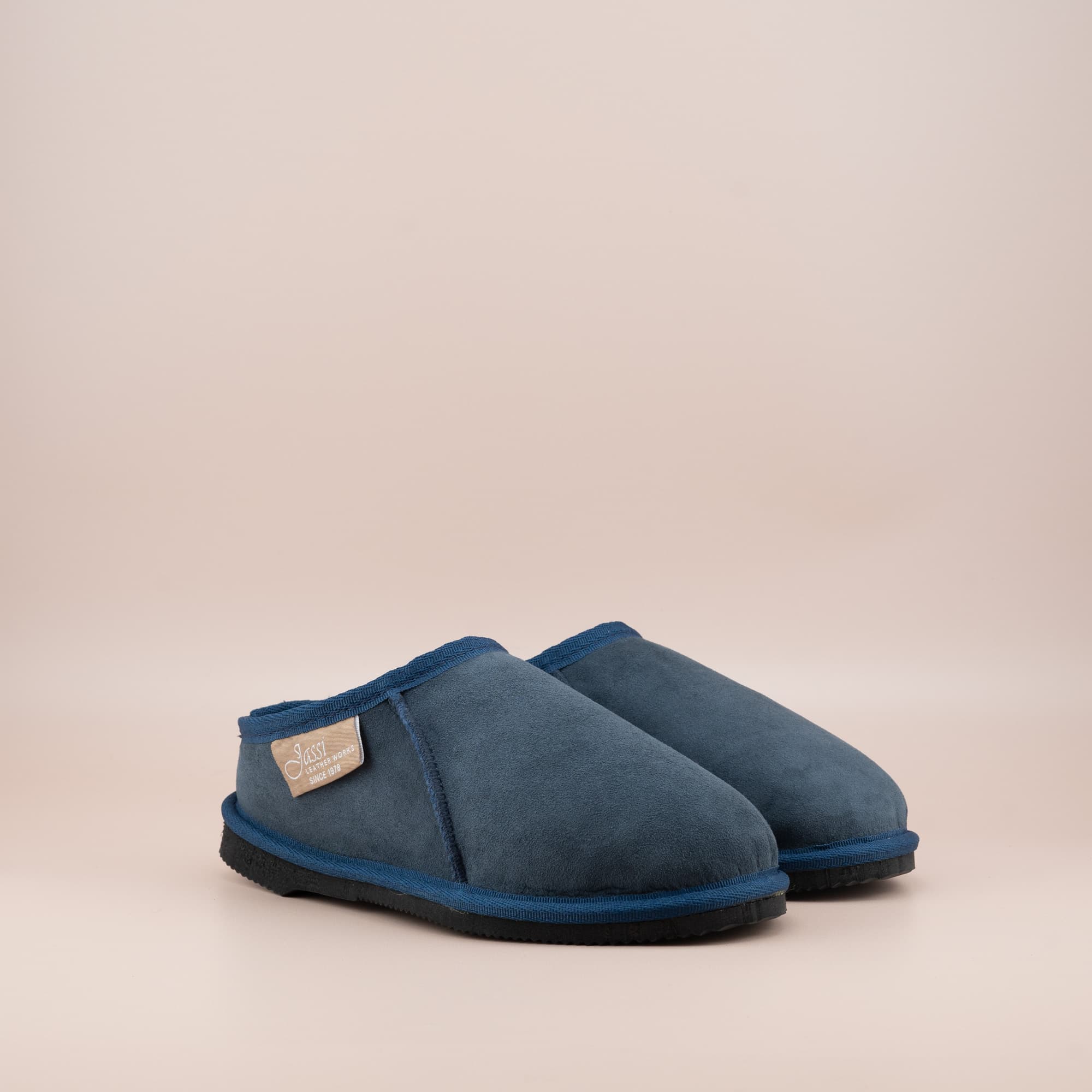 Ugg Mewels in Navy sheepskin and organic wool inside Front Side view