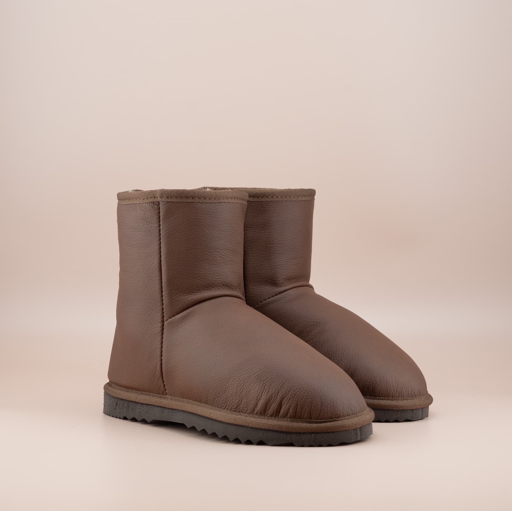 Handmade Short Leather Ugg Boots for Men. Be Warm in Style